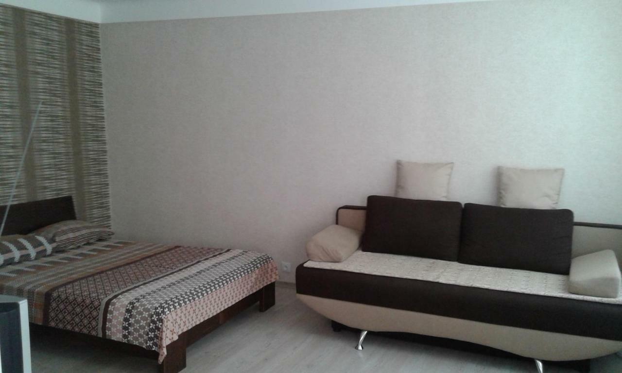 1 Ком. Кв Студио В Центре Запорожья Zaporizhia Bagian luar foto
